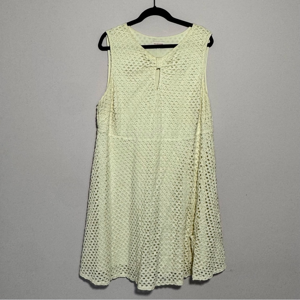 Sleeveless Cream Dress
